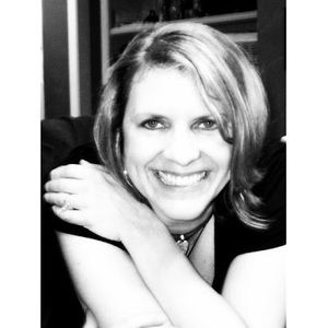 Meet your Posher, Angie